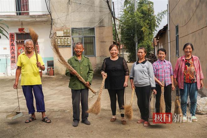 武汉江夏艾岭村没有保洁员人人都是“保洁bob半岛体育员”(图10)